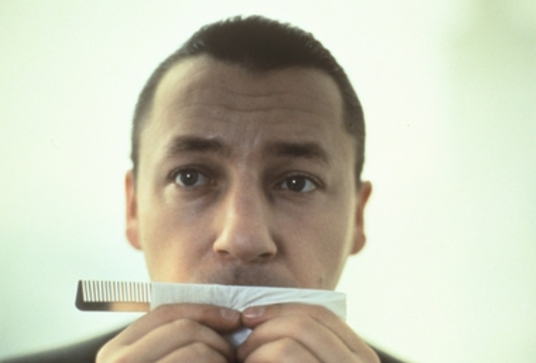 Three Colors: White. 1994. France/Poland/Switzerland. Directed by Krzysztof Kieślowski. © MK2