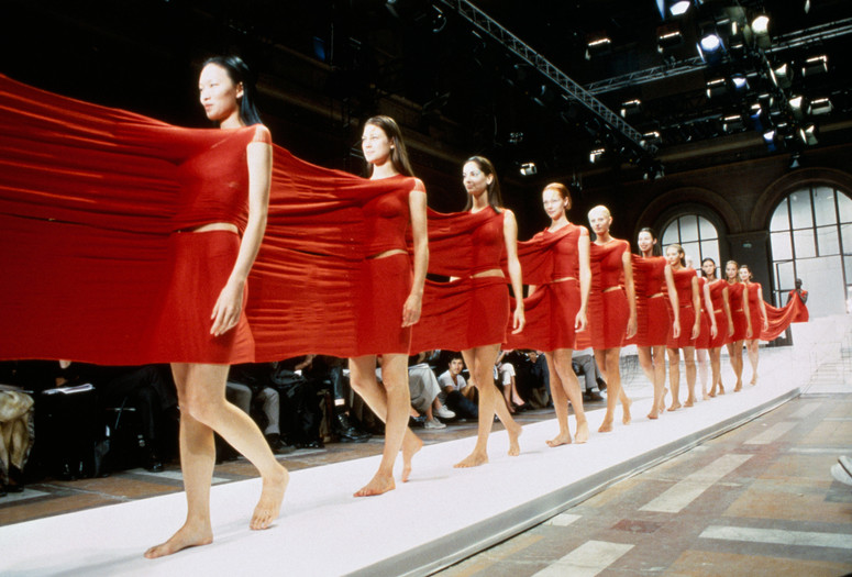 A-POC Le Feu, by Issey Miyake and Dai Fujiwara, from the Issey Miyake spring/summer 1999 collection. Photo: Yasuaki Yoshinaga. Courtesy A-POC LE FEU, 1999 Spring Summer ISSEY MIYAKE Paris Collection