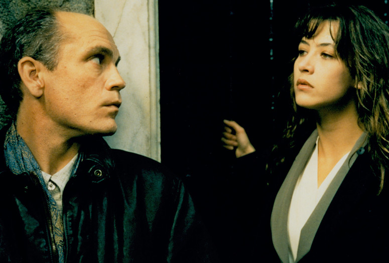 Al di là delle nuvole (Beyond the Clouds). 1995. France/Germany/Italy. Directed by Michelangelo Antonioni, Wim Wenders. Courtesy of Photofest