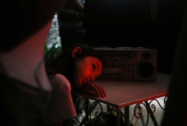 Nervous Translation. 2018. Philippines. Directed by Shireen Seno. Courtesy of Shireen Seno