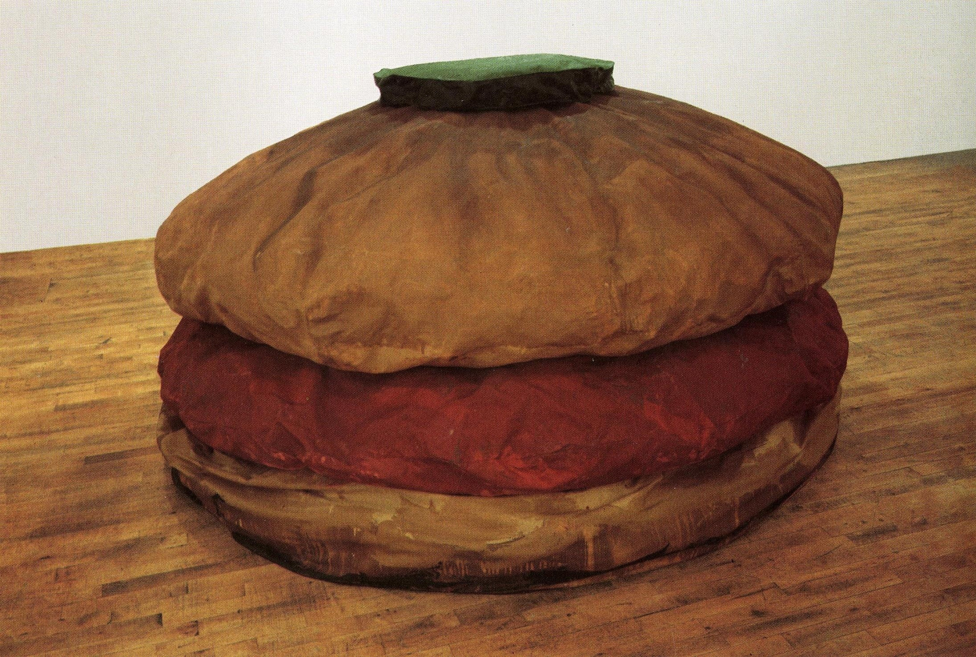 Floor Burger
Date: 1962
Medium: Canvas filled with foam rubber and cardboard boxes, painted with acrylic paint
Dimensions: 52" x 7' x 7' (132.1 x 213.4 x 213.4 cm)
Credit Line: Collection Art Gallery of Ontario, Toronto. Purchase, 1967
