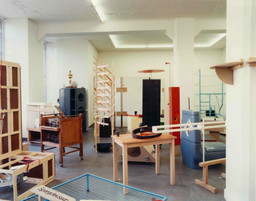 Martin Kippenberger. Installation view of the exhibition Peter. The Russian Position (Peter. Die russische Stellung) at Galerie Max Hetzler, Cologne, 1987. © Estate Martin Kippenberger, Galerie Gisela Capitain, Cologne