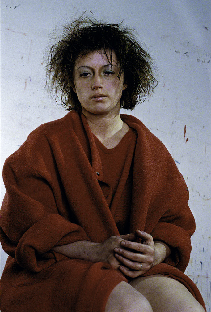 Chromogenic color print
70 1/2 x 47 3/4" (179.1 x 121.3 cm)
Philadelphia Museum of Art. Purchased with the Alice Newton Osborn Fund, 1985