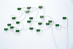 Rafael Lozano-Hemmer
(Mexican/Canadian, born 1967)
33 Questions per Minute
2001-2002