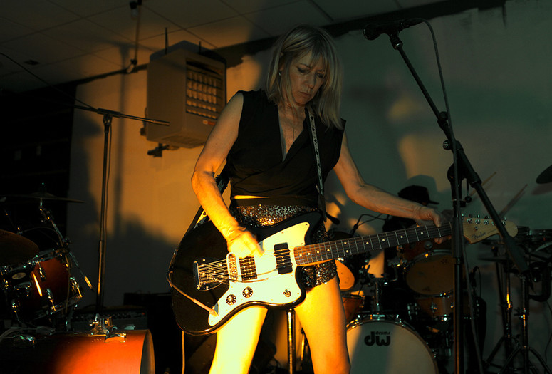 I.U.D. with Kim Gordon on June 8, 2014. Presented at MoMA PS1 as part of VW Sunday Sessions 2013-2014. Photograph: Charles Roussel.