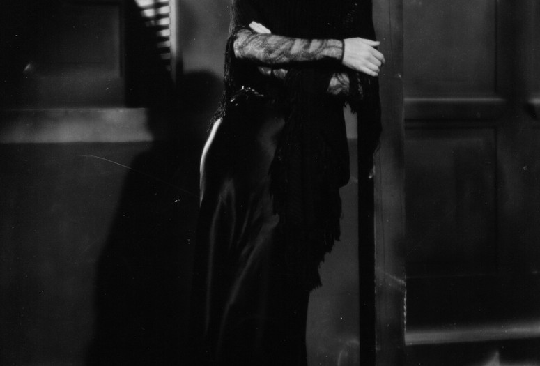 La mujer del puerto (Woman of the Port). 1934. Mexico. Directed by Arcady Boytler.