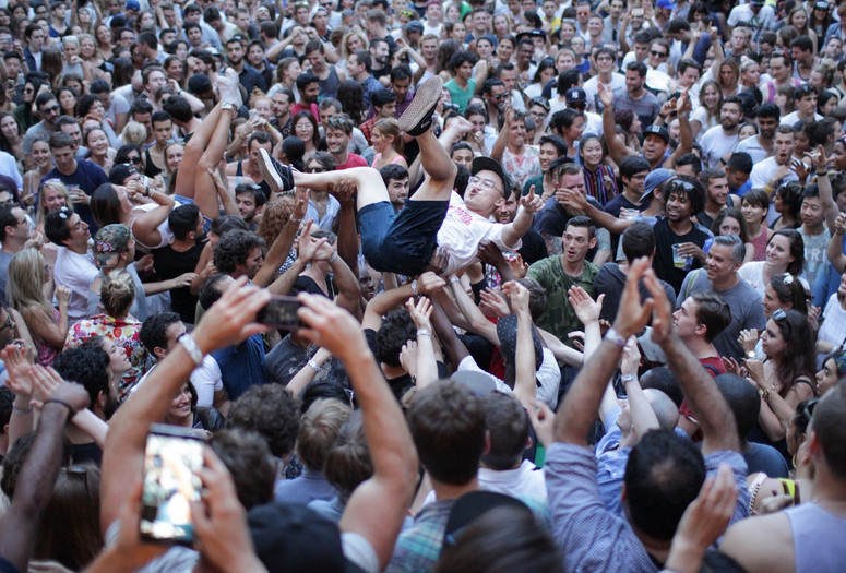 Warm Up on July 18, 2015, presented at MoMA PS1 as part of Warm Up 2015. Photo by Mark Cole.