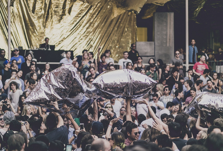 Warm Up on August 8, 2015, presented at MoMA PS1 as part of Warm Up 2015. Photo by Charles Roussel.