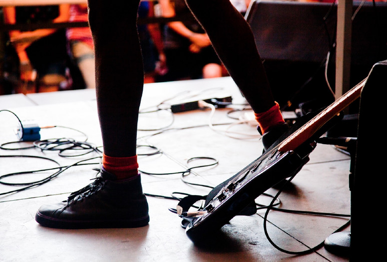 Warm Up in 2011, presented at MoMA PS1 as part of Warm Up 2011. Photo courtesy of MoMA PS1.