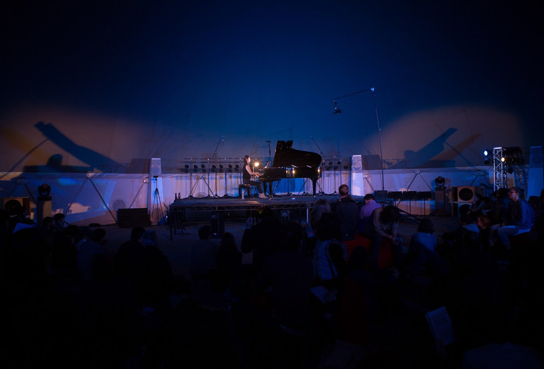 New Amsterdam presents Sound / Source on October 19, 2014. Presented at MoMA PS1 as part of VW Sunday Sessions 2014-2015. Photograph: Charles Roussel.