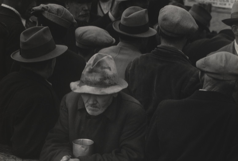 Dorothea Lange. White Angel Bread Line, San Francisco. 1933. Gelatin silver print, 10 3/4 x 8 7/8″ (27.3 x 22.6 cm). The Museum of Modern Art, New York. Gift of Albert M. Bender