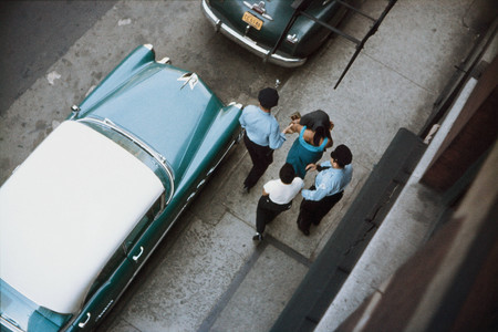 Gordon Parks. Untitled, Chicago, Illinois. 1957. Pigmented inkjet print, printed 2019, 13 3/4 × 21" (35 × 53.3 cm). The Family of Man Fund. © 2020 Gordon Parks Foundation