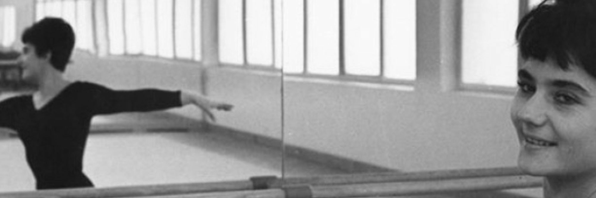 O nĕčem jiném (Something Different). 1963. Czechoslovakia. Directed by Věra Chytilová. Courtesy Janus Films