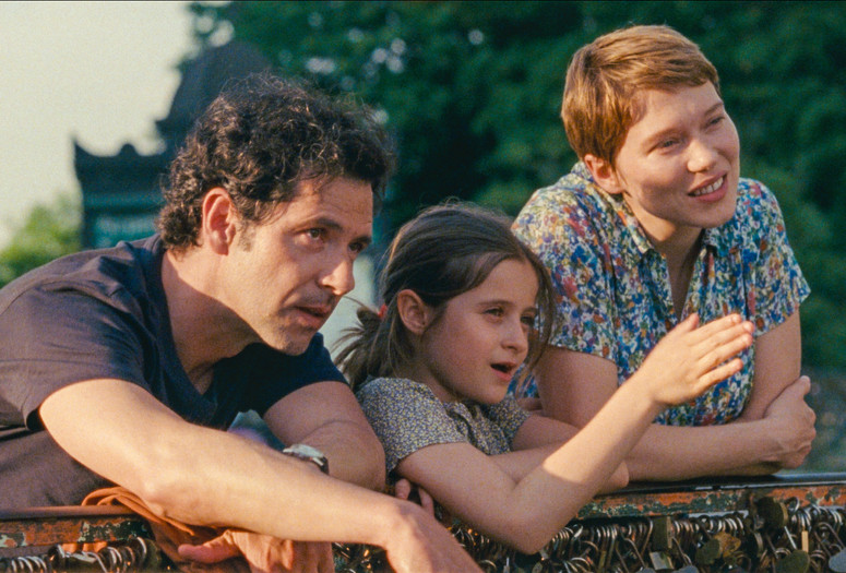 Un beau matin (One Fine Morning). 2022. France. Directed by Mia Hansen-Løve. Courtesy Sony Pictures Classics
