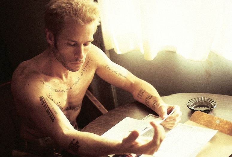 Memento. 2000. USA. Directed by Christopher Nolan. Courtesy Park Circus