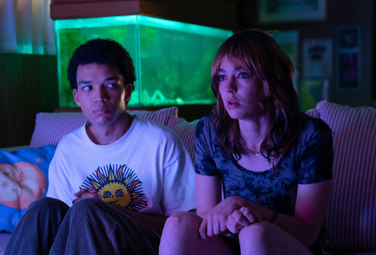 I Saw the TV Glow. 2024. USA. Directed by Jane Schoenbrun. Photo courtesy of A24