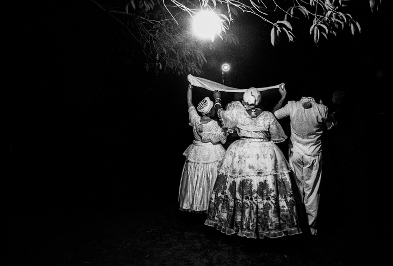 Arlete Soares. Untitled [Salvador da Bahia, Ilê Axé Opô Aganjú]. 1985. © Arlete Soares
