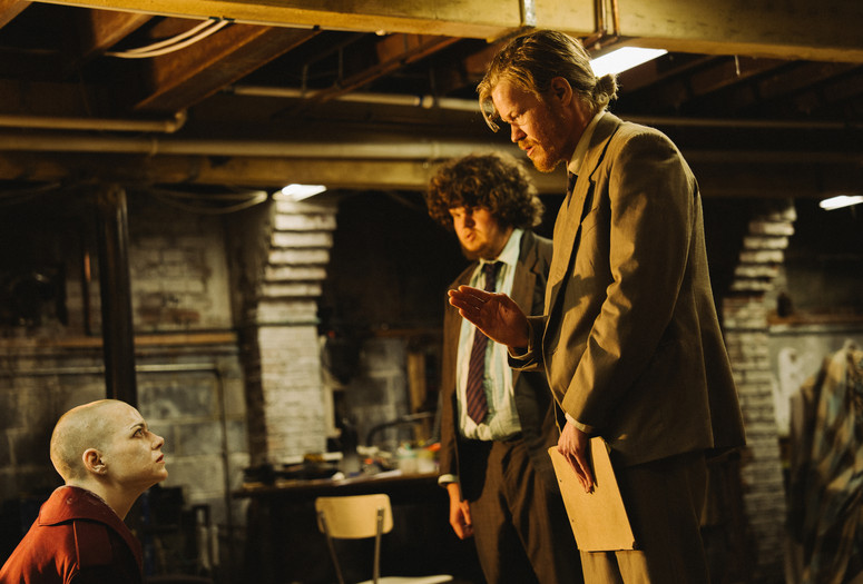 Bugonia. 2025. Ireland/UK/Canada/South Korea/USA. Directed by Yorgos Lanthimos. Courtesy Focus Features