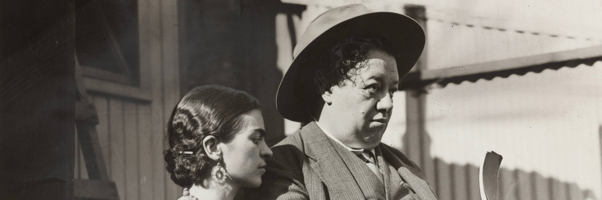Times Wide World Photos. “A Mexican Artist Records His First Impressions of San Francisco.” 1930. Gelatin silver print, 7 9/16 × 9 3/8" (19.2 × 23.8 cm). The Museum of Modern Art, New York. The New York Times Collection. © 2025 Times Wide World Photos