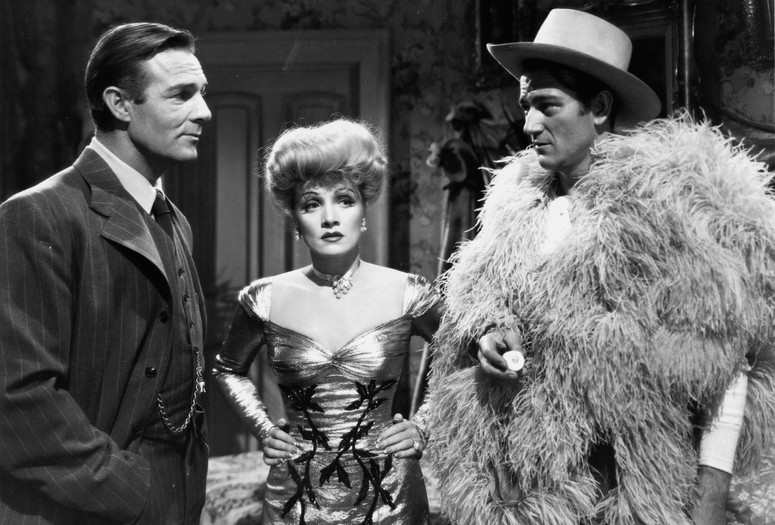 The Spoilers. 1942. USA. Directed by Ray Enright. Courtesy of NBCUniversal.