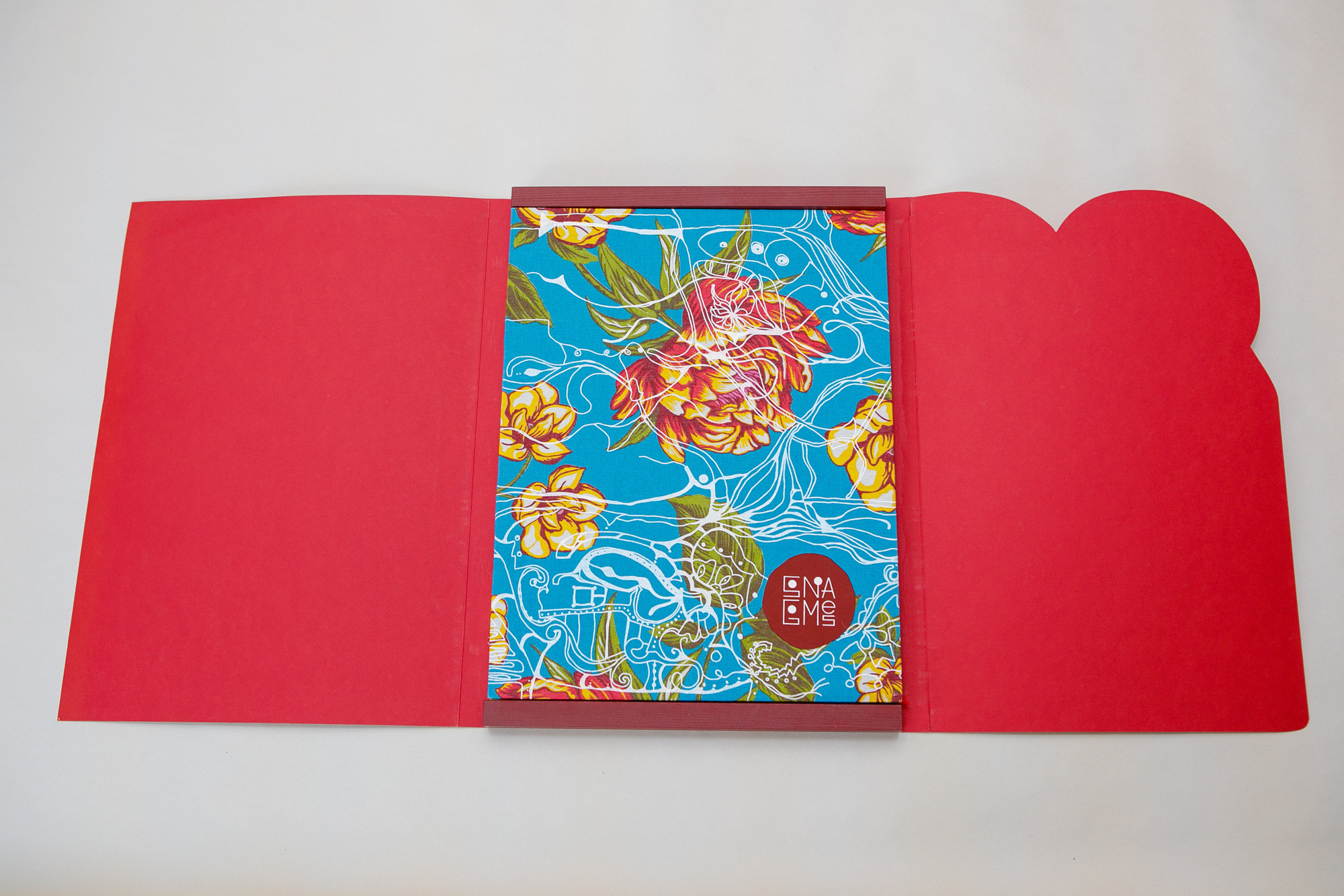 Cover, Laurie Lambrecht, Um poema desenhado, 2024