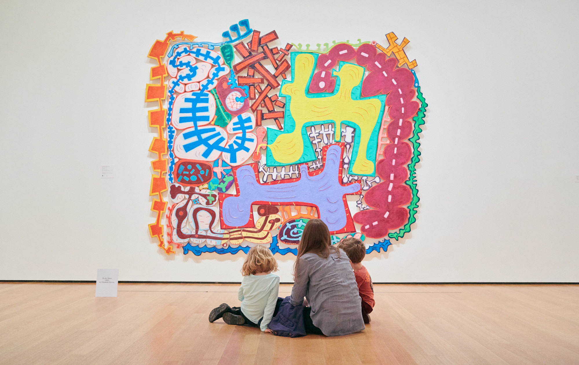 Installation view of The Long Run, The Museum of Modern Art, New York, November 11, 2018–ongoing. Shown: Elizabeth Murray. Do the Dance. 2005. Oil on canvas on wood. The Museum of Modern Art, New York. Gift of Jo Carole and Ronald S. Lauder, Agnes Gund, and Arne Glimche. © 2018 Estate of Elizabeth Murray/Artists Rights Society (ARS), New York. Photo: Christiana Rifaat