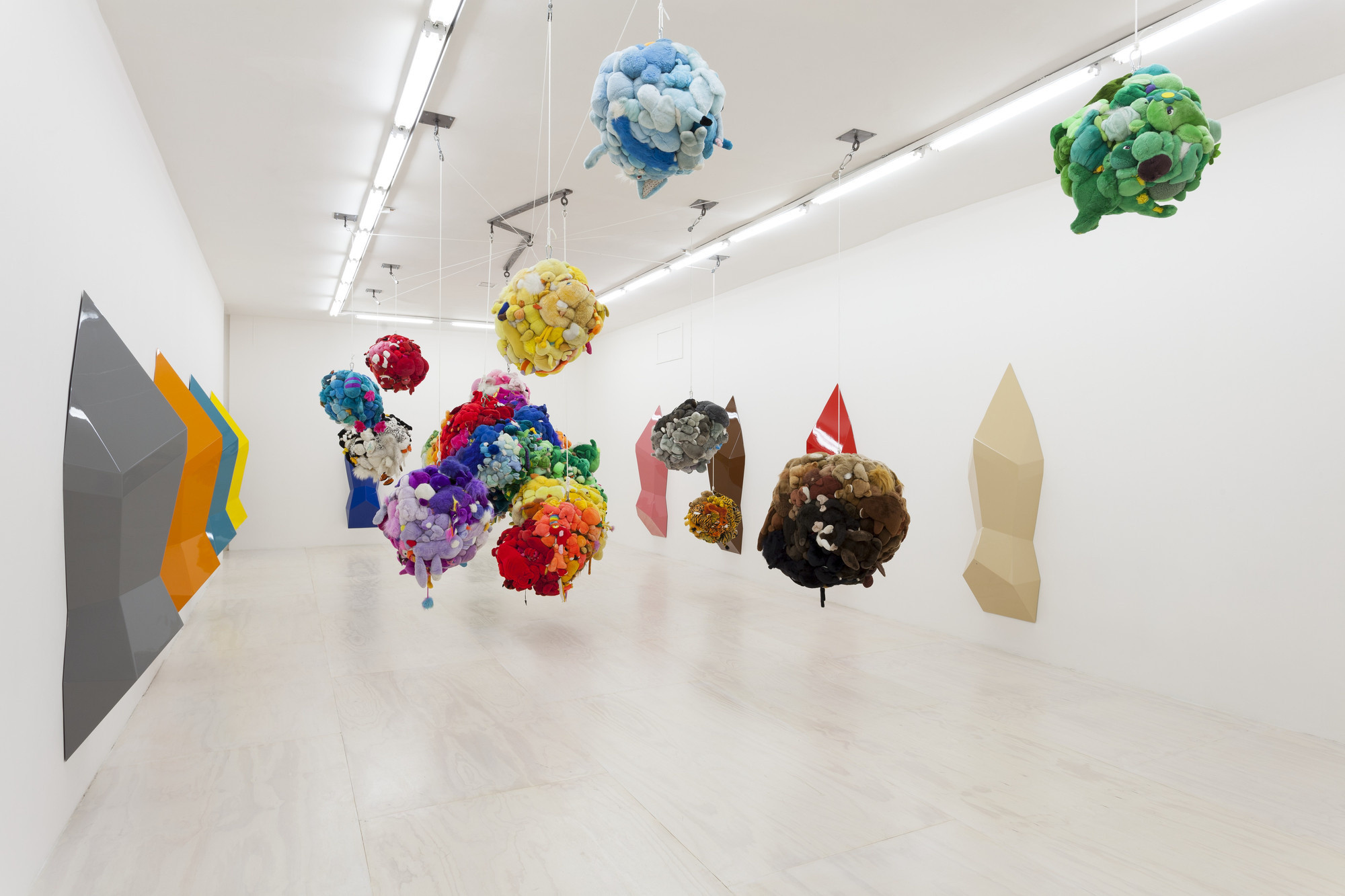 Mike Kelley. Deodorized Central Mass with Satellites. 1991/1999