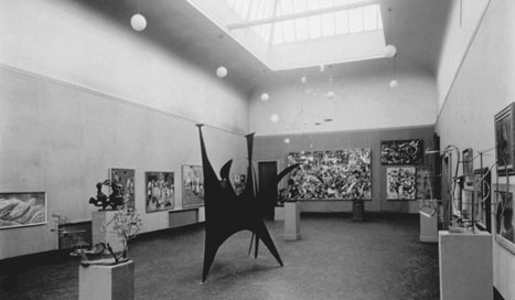 Installation of Twelve Modern American Painters and Sculptors at Kunstnernes Hus, Oslo, 1954