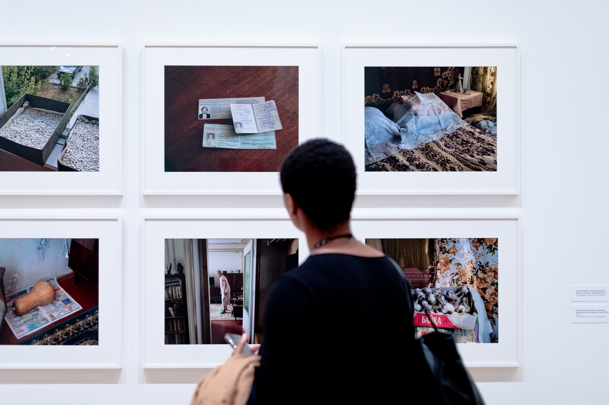 Installation view of Stephen Shore, The Museum of Modern Art, New York, November 19, 2017–May 28, 2018. Artwork © 2018 Stephen Shore, courtesy 303 Gallery. Photo: Carly Gaebe