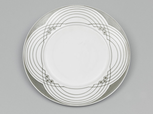 Peter Behrens. Plate. ca. 1901