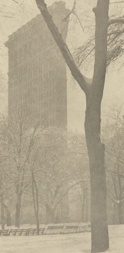 Alfred Stieglitz. Flatiron Building. 1903