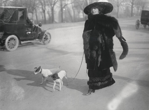 Jacques-Henri Lartigue. Avenue du Bois de Boulogne, Paris. January 15,1911