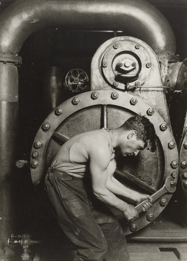 Lewis Wickes Hine. Steamfitter. 1920