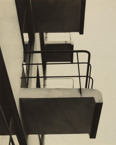 Iwao Yamawaki. Dessau. 1931