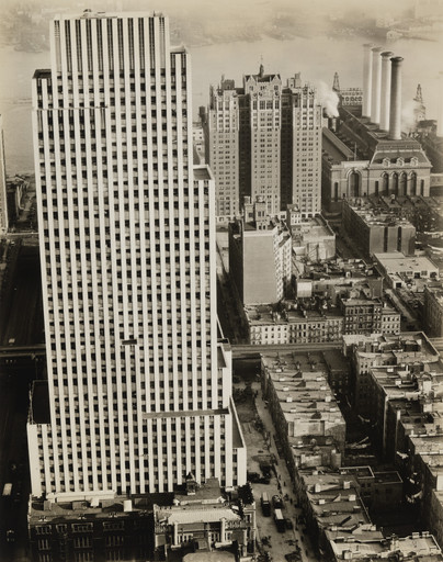 Berenice Abbott. Daily News Building, 220 East 42nd Street, Manhattan. November 21, 1935