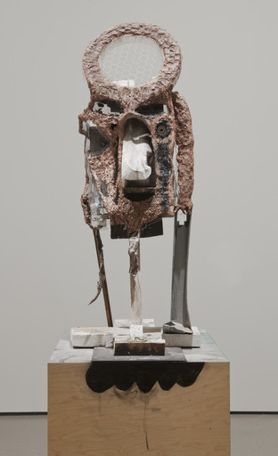 Huma Bhabha. Bleekmen. 2010