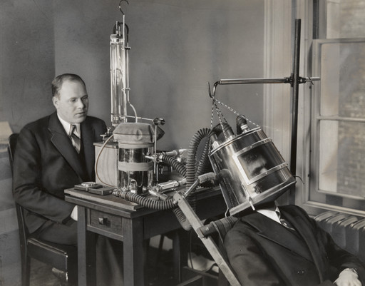 Unidentified photographer. Dr. F.G. Benedict's Latest Apparatus for Measuring Metabolism. 1935