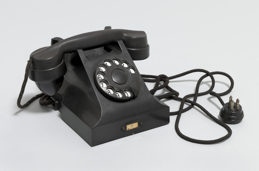 Jean Heiberg. Ericsson Telephone (model DBH 1001). 1932