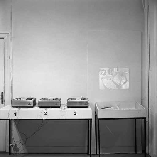 David Lamelas. Analysis of the Elements by which the Massive Consumption of Information Takes Place. 1968
