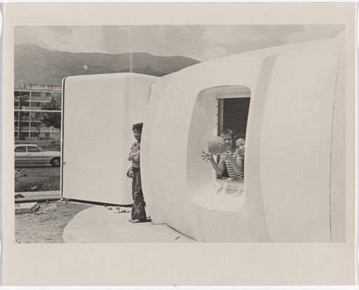 Jorge Castillo. Casa Mara, Caracas, Venezuela. 1972