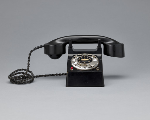 Richard Schadewell. Frankfurt ('Bauhaus') Telephone. 1929