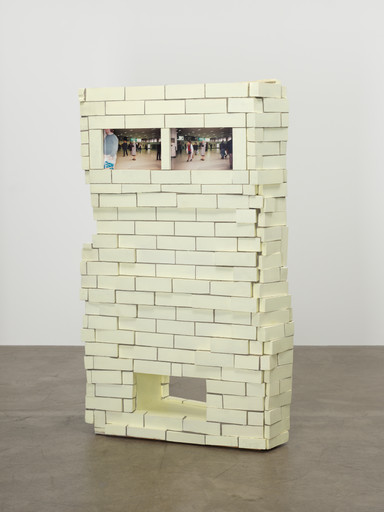 Rachel Harrison. No Menus. 1997