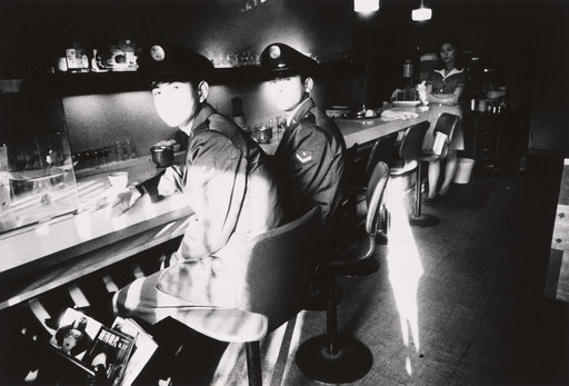 Daidō Moriyama (森山 大道). Soldiers, Hamamatsu. 1968