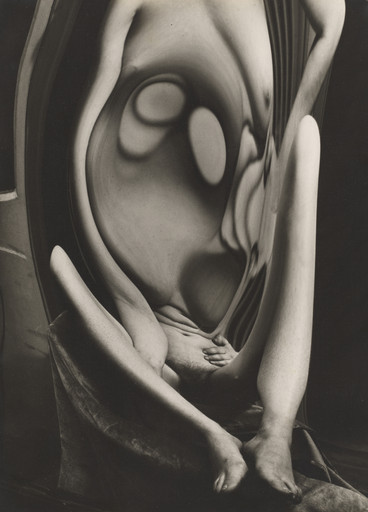 André Kertész. Distortion #117. 1933