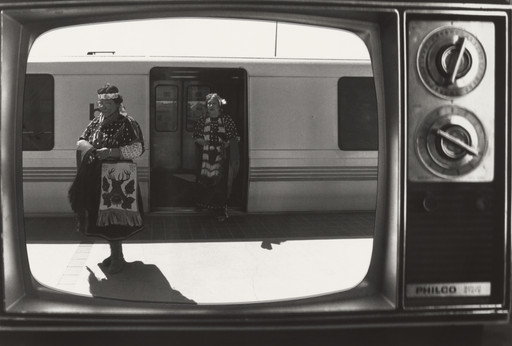Hulleah J. Tsinhnahjinnie. Return of the Native. 1990