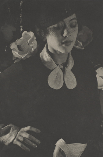 Carl Van Vechten. Fredi Washington. 1933