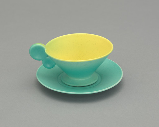 Margarete (Grete) Heymann Loebenstein Marks. Scheibenhenkel (Disk handle) tea cup and saucer. 1930