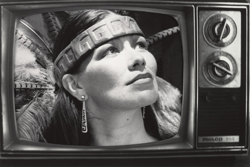 Hulleah J. Tsinhnahjinnie. Vanna Brown, Azteca Style. 1990