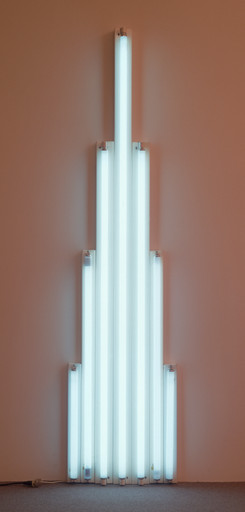 Dan Flavin. "monument" 1 for V. Tatlin. 1964