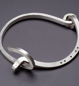 Louise Bourgeois. Choker. 1999-2003
